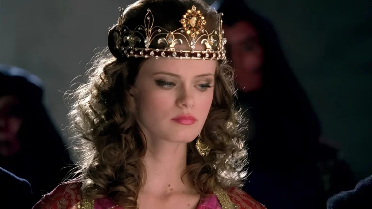 Disney Is Reopening the Portal to ‘Halloweentown’ With a Brand-New Sequel in the Works