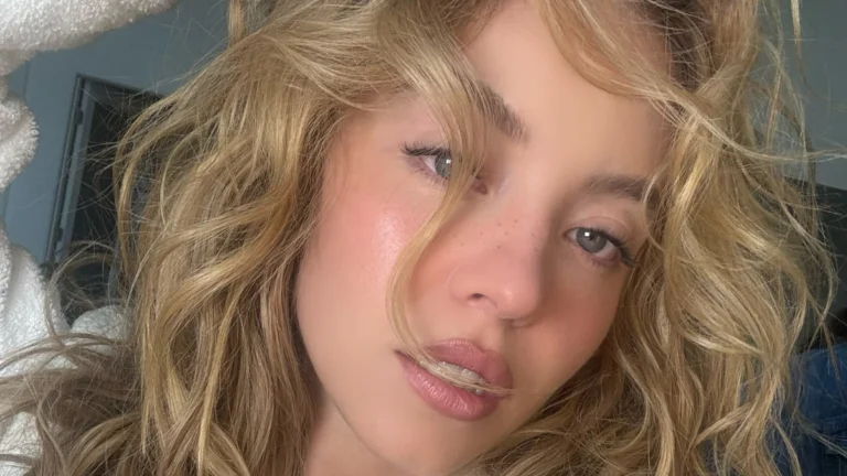 ‘Euphoria’ Star Sydney Sweeney Sparkles in a Newly Shared Venice Photo, Reviving Buzz Around Her Armani Beauty Trip